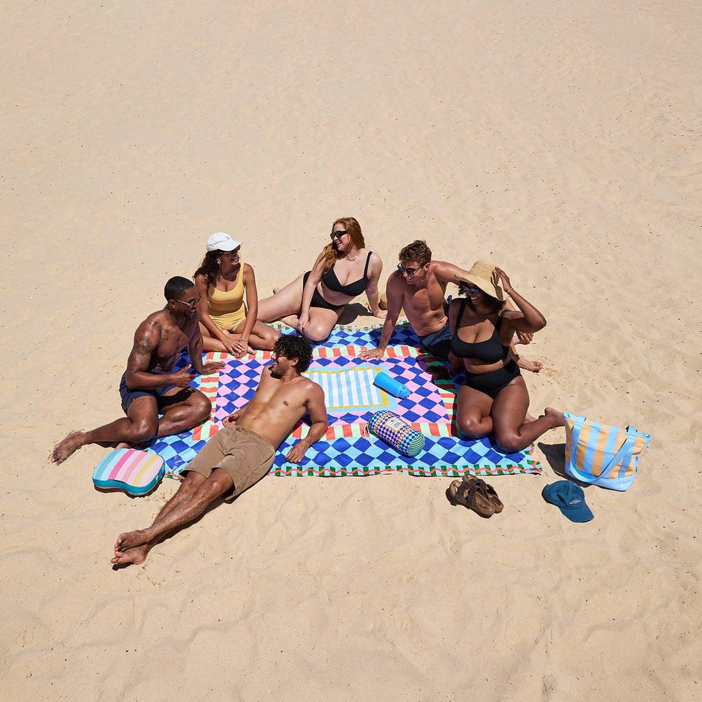 dock and bay picnic blanket