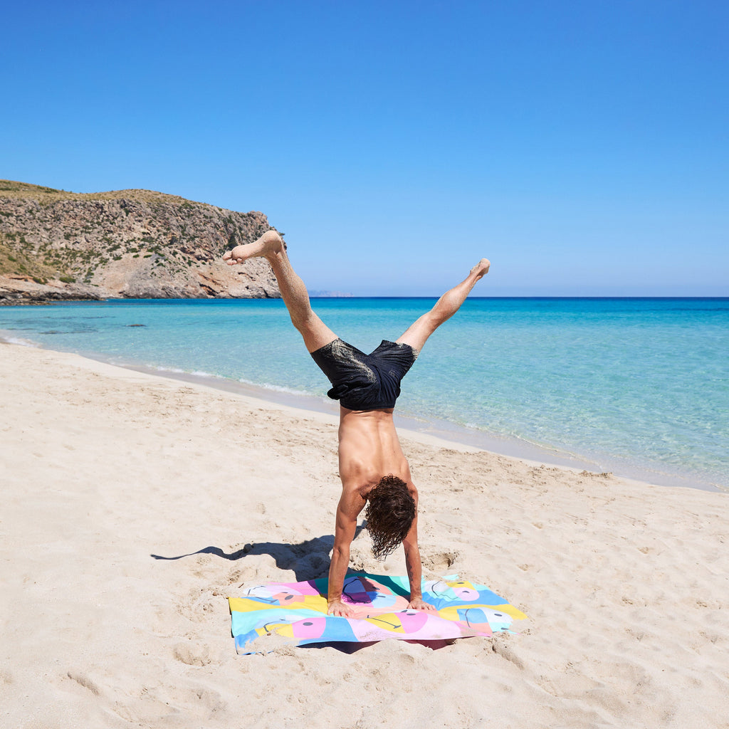 dock and bay towels beach