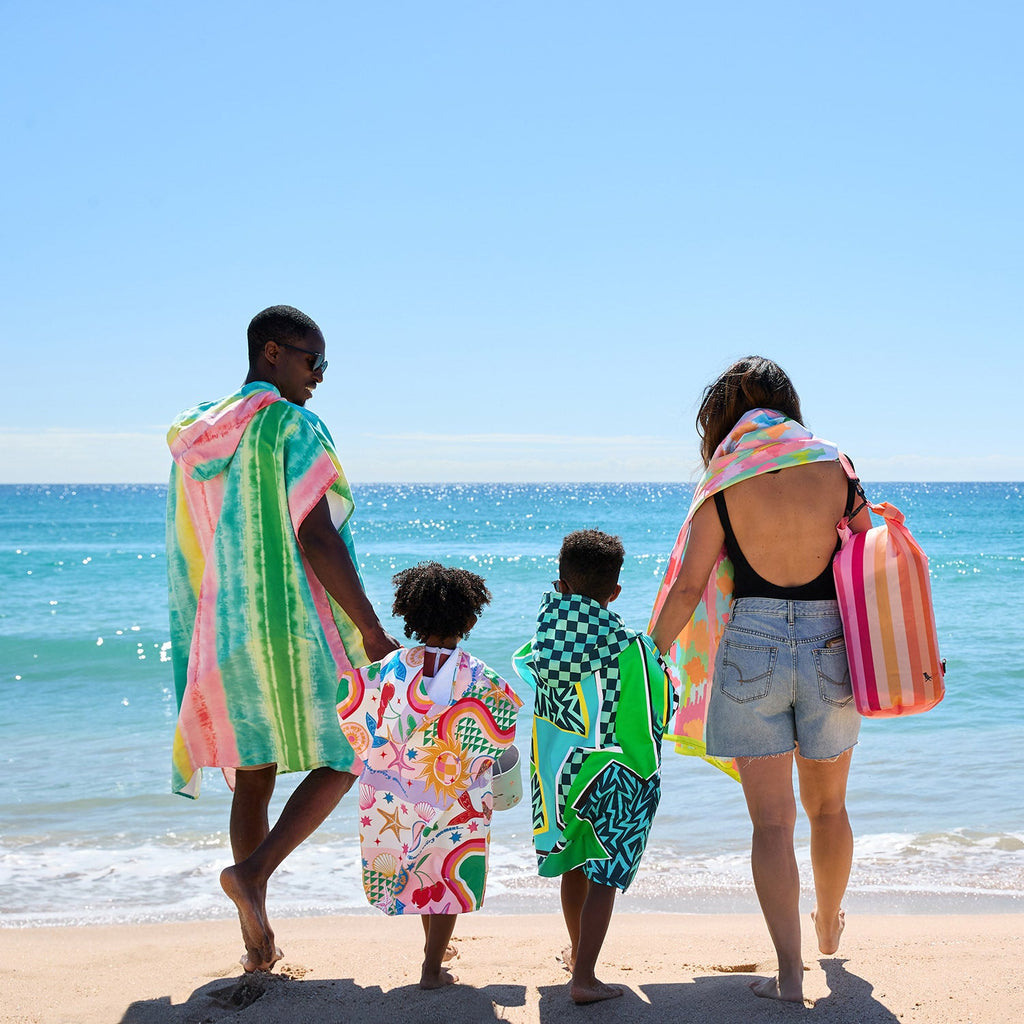 dock and bay poncho adults