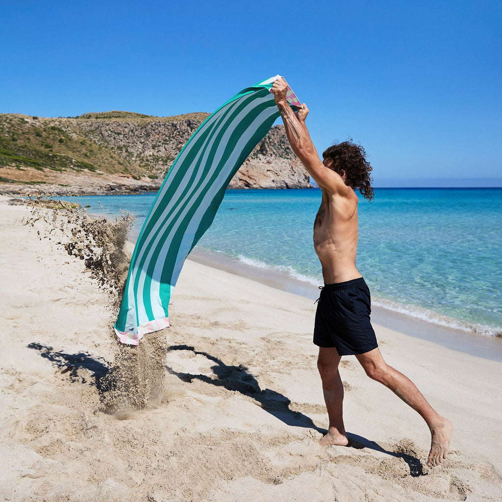 dock and bay towels beach