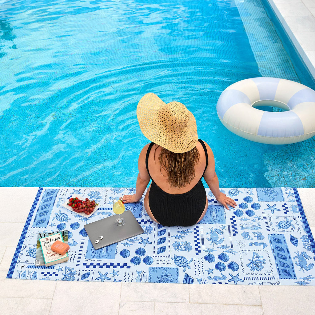 dock and bay towels beach
