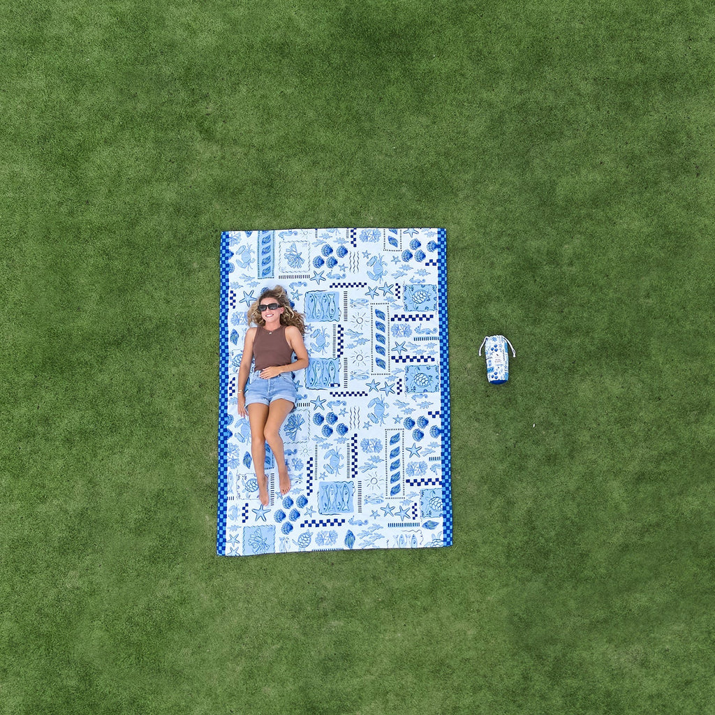 dock and bay picnic blanket