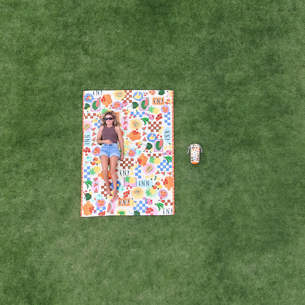 dock and bay picnic blanket