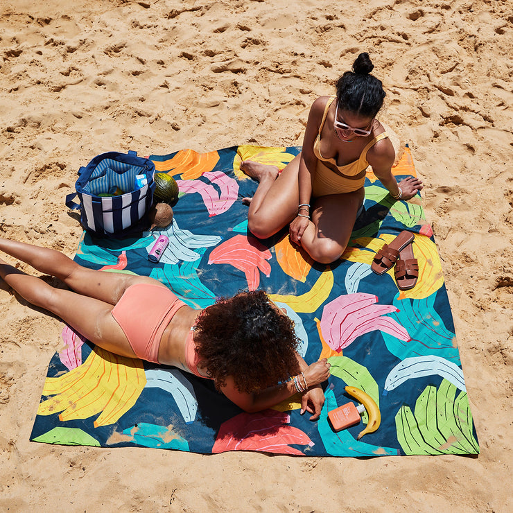 dock and bay picnic blanket