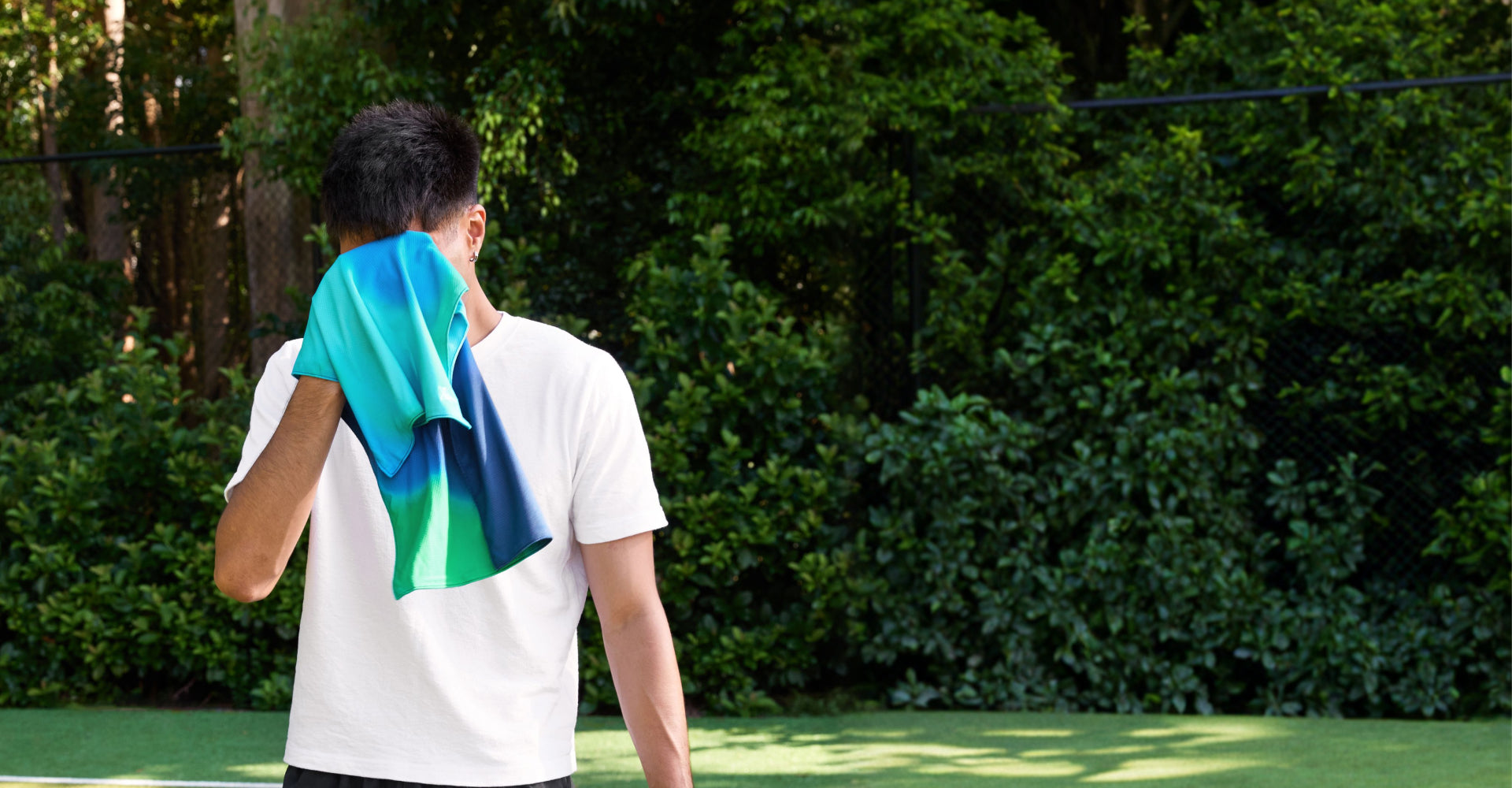 Dock & Bay Kühlendes Fitnesshandtuch – Midnight Moves