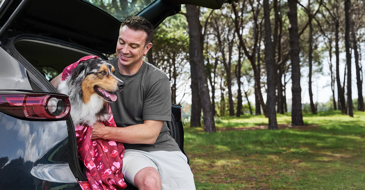 Serviette pour chien Dock & Bay - Pattes roses