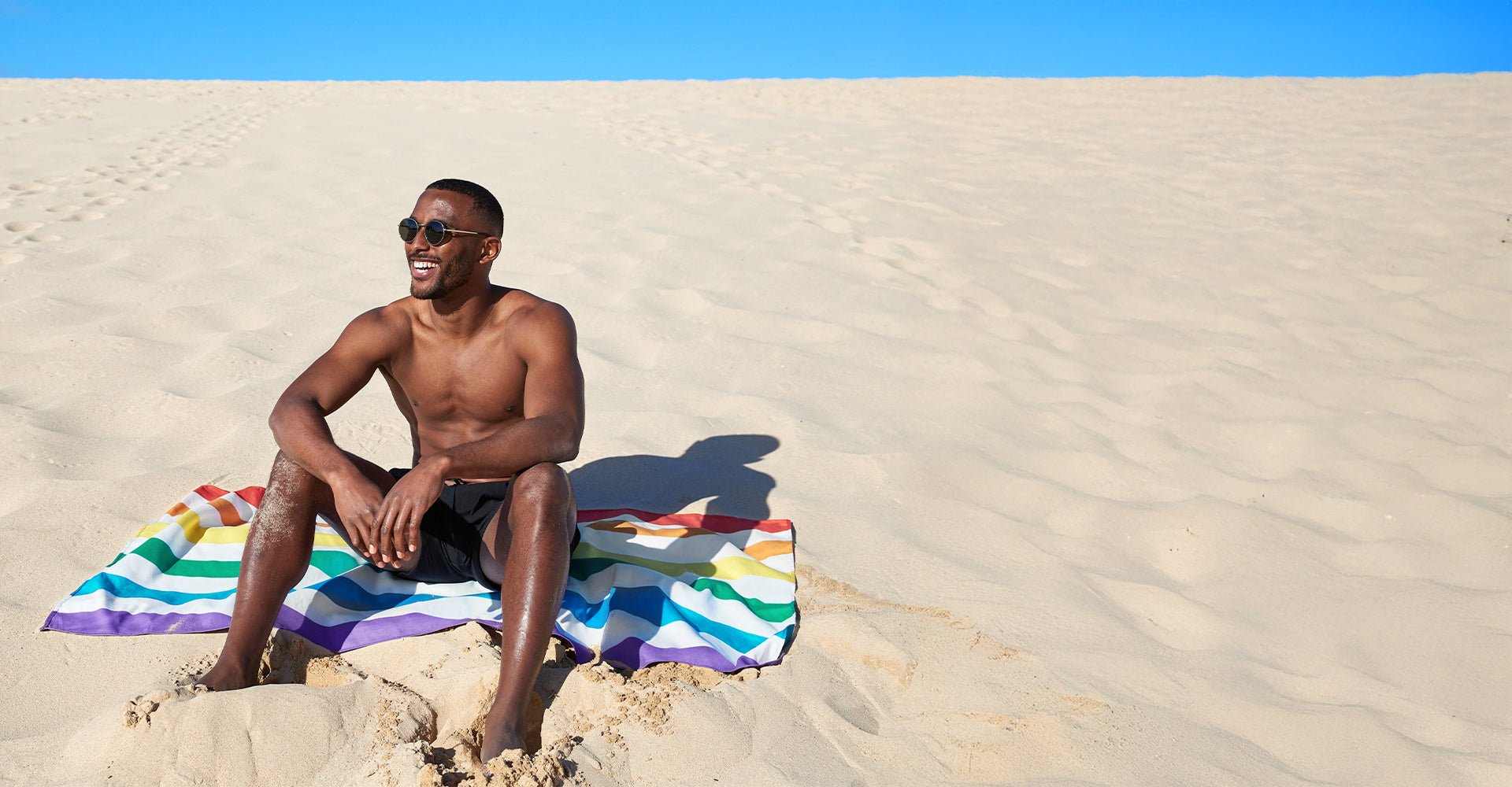 Dock & Bay Schnelltrocknendes Handtuch – Regenbogenhimmel